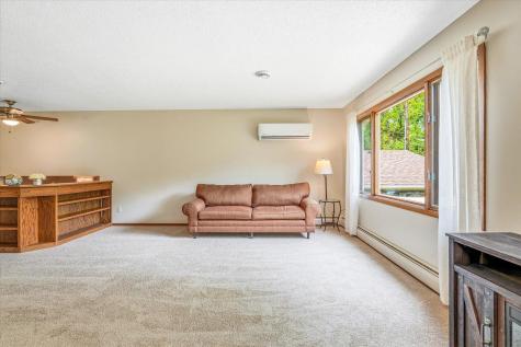 3380 Dunlap Street N Arden Hills MN 55112