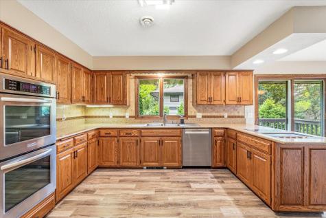 3380 Dunlap Street N Arden Hills MN 55112