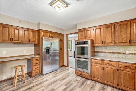 3380 Dunlap Street N Arden Hills MN 55112