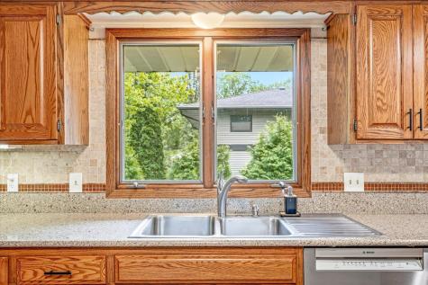 3380 Dunlap Street N Arden Hills MN 55112