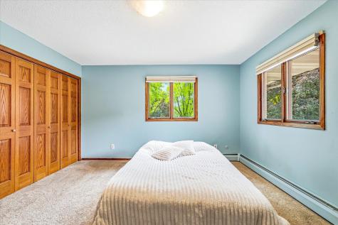 3380 Dunlap Street N Arden Hills MN 55112