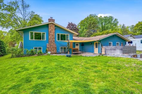 3380 Dunlap Street N Arden Hills MN 55112