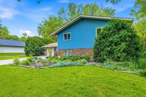3380 Dunlap Street N Arden Hills MN 55112