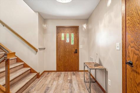 3380 Dunlap Street N Arden Hills MN 55112