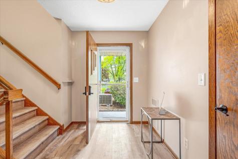 3380 Dunlap Street N Arden Hills MN 55112