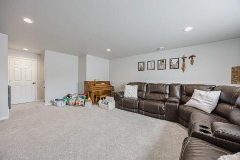 7316 30th Street S Fargo ND 58104