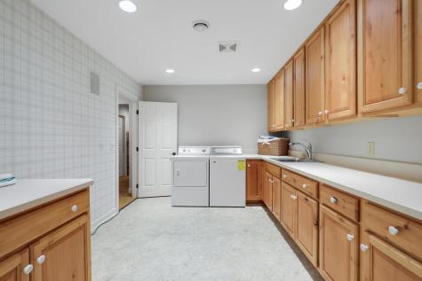 7998 Ithaca Lane N Maple Grove MN 55311