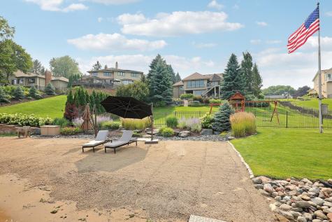 7998 Ithaca Lane N Maple Grove MN 55311