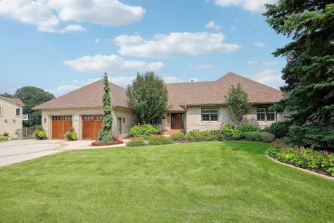 7998 Ithaca Lane N Maple Grove MN 55311
