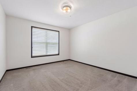 8652 Lake Riley Drive Chanhassen MN 55317