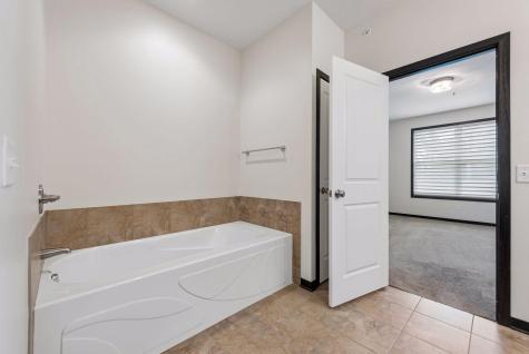 8652 Lake Riley Drive Chanhassen MN 55317