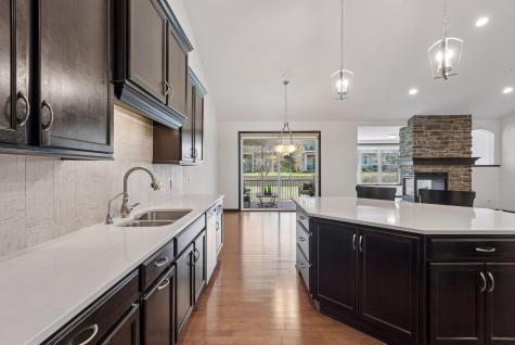 8652 Lake Riley Drive Chanhassen MN 55317