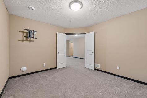 8652 Lake Riley Drive Chanhassen MN 55317