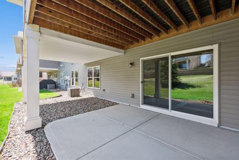 8652 Lake Riley Drive Chanhassen MN 55317