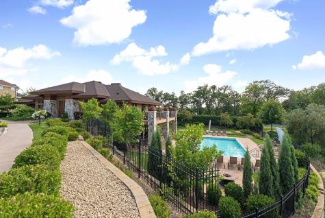 8652 Lake Riley Drive Chanhassen MN 55317
