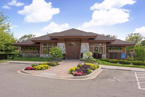 8652 Lake Riley Drive Chanhassen MN 55317