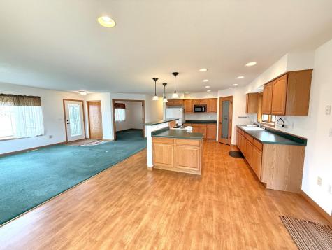 409 Pelican River Road Detroit Lakes MN 56501
