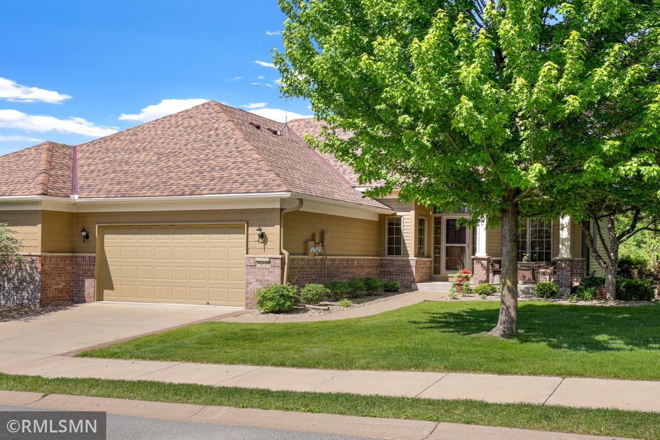 13233 Downey Trail Apple Valley MN 55124