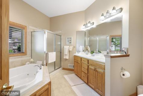 13233 Downey Trail Apple Valley MN 55124