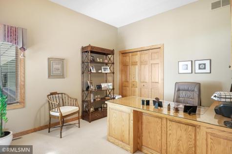 13233 Downey Trail Apple Valley MN 55124