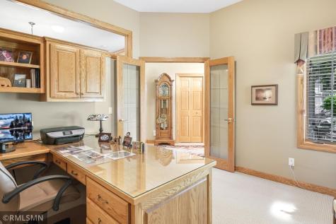13233 Downey Trail Apple Valley MN 55124