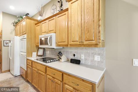 13233 Downey Trail Apple Valley MN 55124