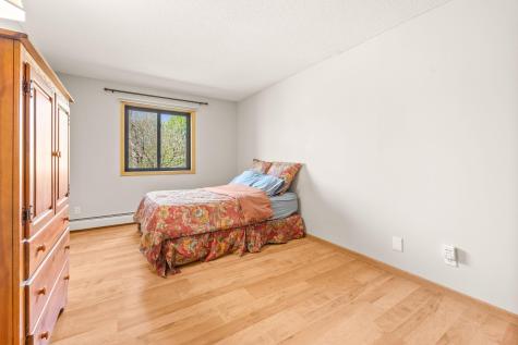 7601 W 101st Street Bloomington MN 55438