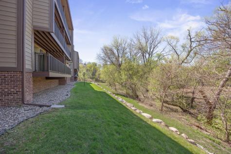 7601 W 101st Street Bloomington MN 55438