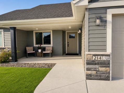 214 Woolgrass Way Avon MN 56310