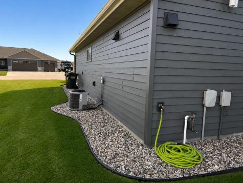 214 Woolgrass Way Avon MN 56310