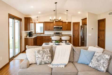 214 Woolgrass Way Avon MN 56310