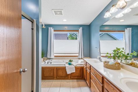 1419 12th Street SE New Prague MN 56071