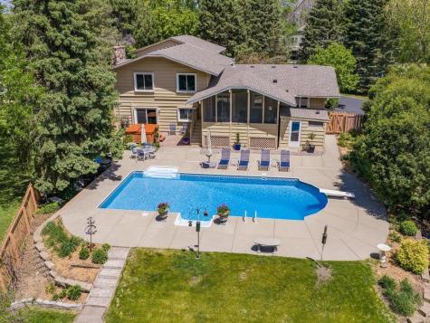 2885 Zanzibar Lane N Plymouth MN 55447
