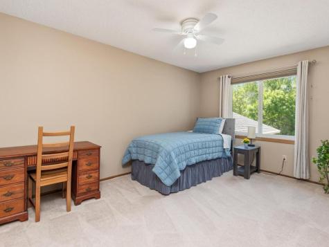 2885 Zanzibar Lane N Plymouth MN 55447