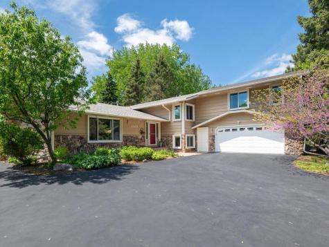 2885 Zanzibar Lane N Plymouth MN 55447