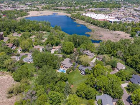 2885 Zanzibar Lane N Plymouth MN 55447