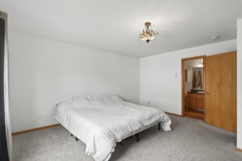 10035 Fallgold Parkway N Brooklyn Park MN 55443