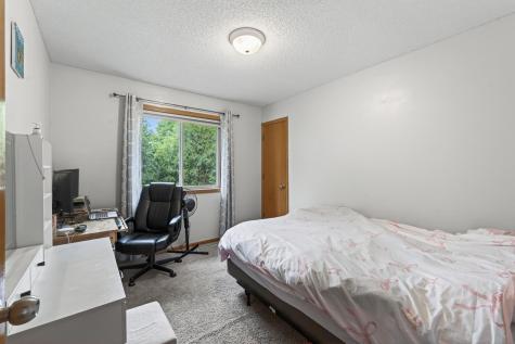 10035 Fallgold Parkway N Brooklyn Park MN 55443