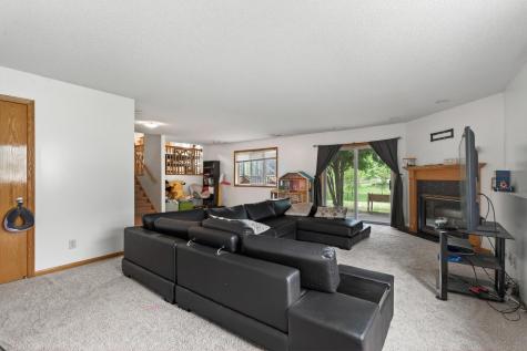 10035 Fallgold Parkway N Brooklyn Park MN 55443