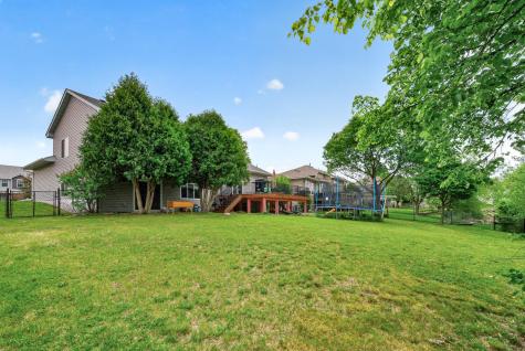 10035 Fallgold Parkway N Brooklyn Park MN 55443
