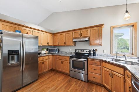 10035 Fallgold Parkway N Brooklyn Park MN 55443