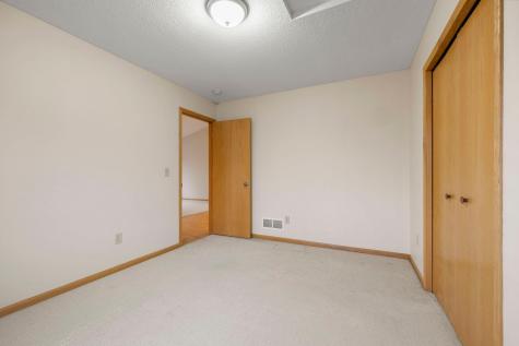 22200 Zion Parkway Cedar MN 55011