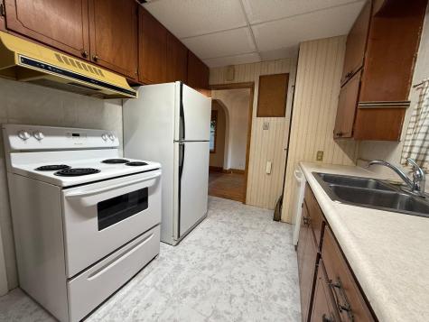 211 Kendall Avenue N Thief River Falls MN 56701