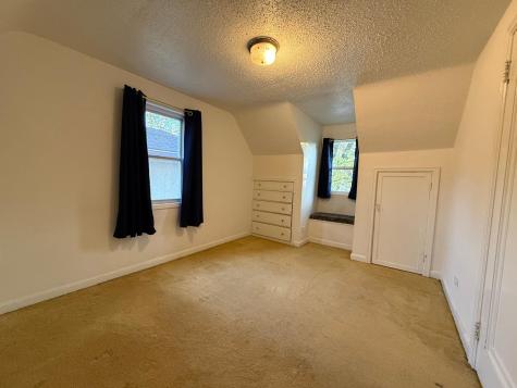 211 Kendall Avenue N Thief River Falls MN 56701