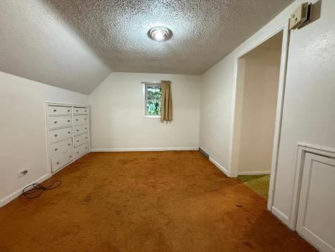 211 Kendall Avenue N Thief River Falls MN 56701
