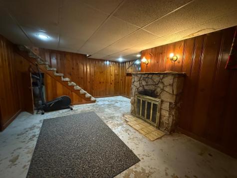 211 Kendall Avenue N Thief River Falls MN 56701