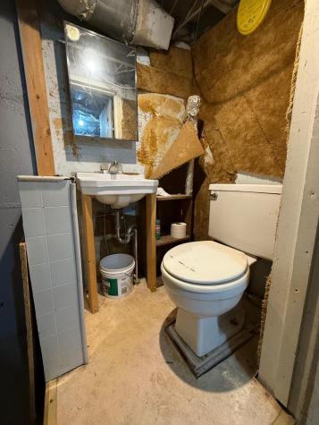 211 Kendall Avenue N Thief River Falls MN 56701