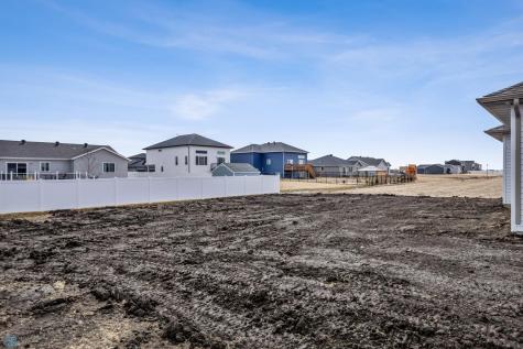 10218 73rd Street S Horace ND 58047