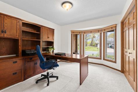 9108 Decatur Avenue S Bloomington MN 55438