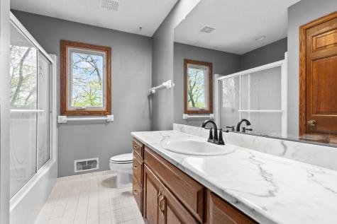 9108 Decatur Avenue S Bloomington MN 55438